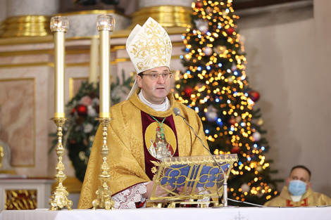 Мітрапаліт Мінска-Магілёўскі Арцыбіскуп Юзаф Станеўскі  звярнуўся з пастырскім словам на Урачыстасць Божага Нараджэння 2025