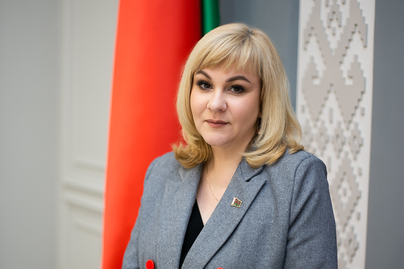 Екатерина Музыченко: Женское сердце может вместить и чужие беды