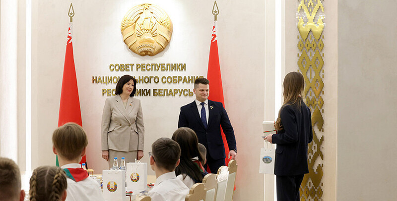 Качанава: Вы становіцеся грамадзянамі нашай краіны, якія ўжо нясуць адказнасць за будучыню
