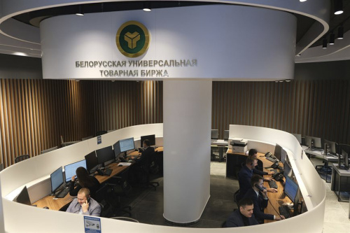На БУТБ рэалізавана першая партыя беларускага льновалакна ў Кітаі