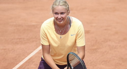 Хомутянская стала победительницей теннисного турнира категории ITF-35 в Китае