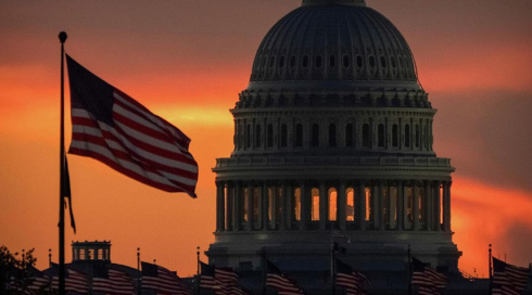 Сенат США уже в девятый раз отклонил предложенный республиканцами законопроект о финансировании правительства 