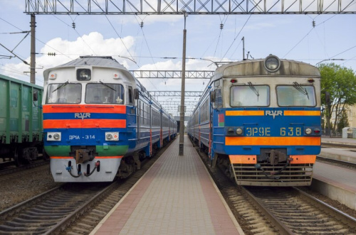 Новыя цэны на праезд у цягніках гарадскіх маршрутаў увялі ў Беларусі