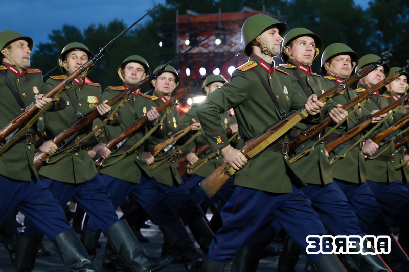 Галоўнай урачыстасцю Дня Перамогі стаў Ваенны парад у Мінску 