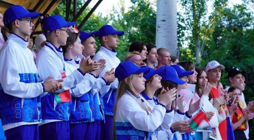У Беларусі стартаваў X Міжнародны культурна-адукацыйны форум «Дзеці Садружнасці»