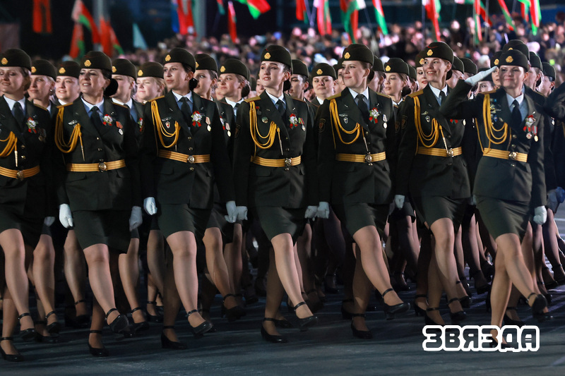 Галоўнай урачыстасцю Дня Перамогі стаў Ваенны парад у Мінску 