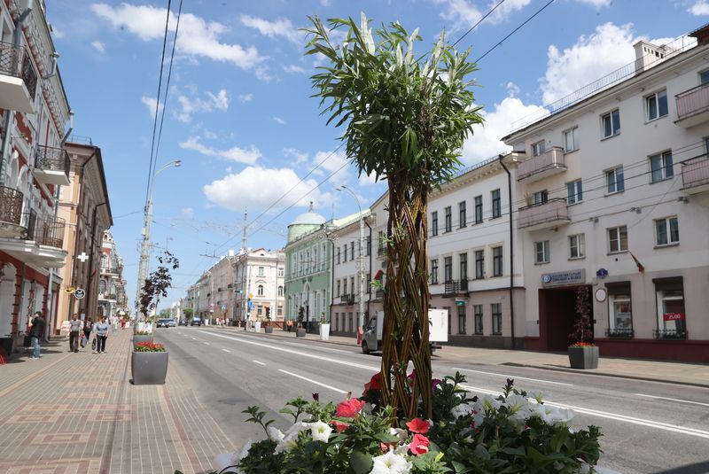 Gomel launches flower planting initiative