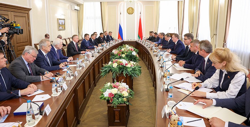 У аснове росту тавараабароту — прамысловая кааперацыя