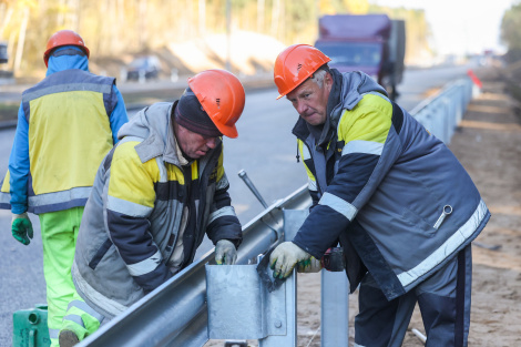Якія значныя праекты рэалізоўваюцца ў сферы дарожнага будаўніцтва