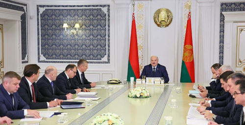 Лукашенко ставит напряженные задачи по работе в Африке