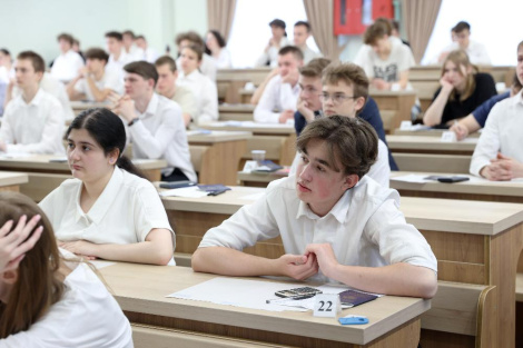 У Беларусі прыступаюць да паэтапнага ўкаранення электронных сертыфікатаў ЦЭ і ЦТ