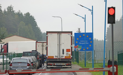 Въезда в Литву ожидают 1630 грузовых и 10 легковых автомобилей