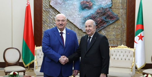 Встреча Лукашенко с Президентом Алжира Теббуном проходит во дворце «Эль-Мурадия»