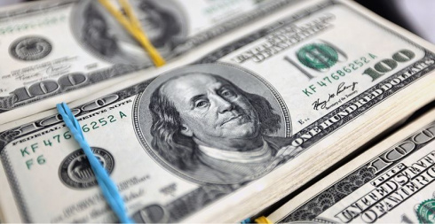 Студентка в Минске забрала $20 тыс. для мошенников, но передумала и обратилась в милицию