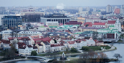 «Мы проявляем гостеприимство ко всем, кто приезжает с чистым сердцем и открытой душой»: эксперты — о продлении безвиза