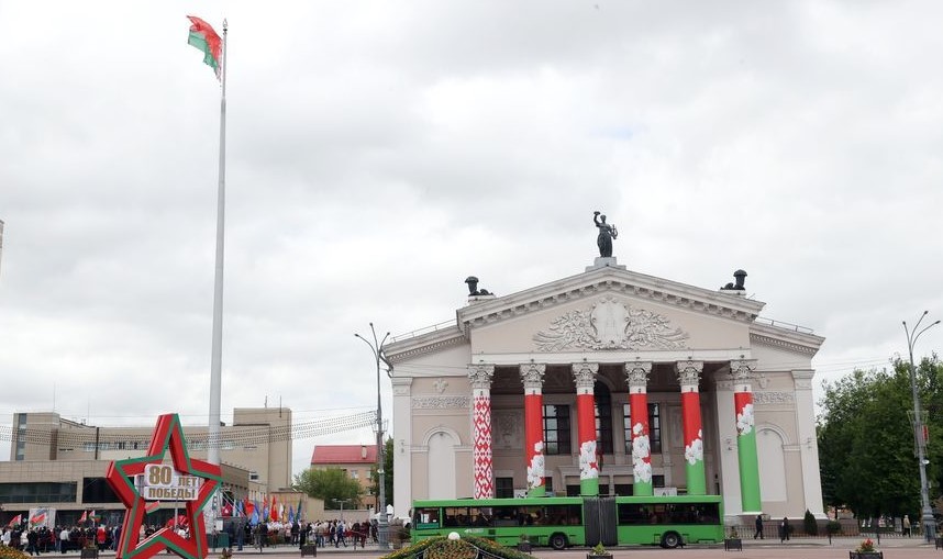 Гомель упрыгожылі да Дня Перамогі