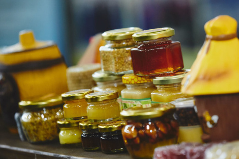 Могилевчанин под видом развития «медового бизнеса» присвоил более 470 тысяч рублей, возбуждено уголовное дело