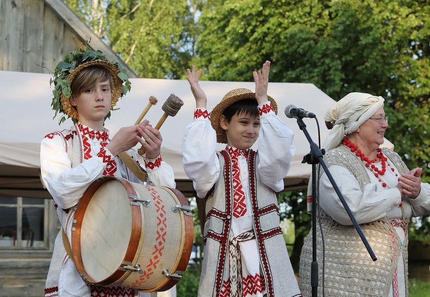 У Строчыцах крэатыўна прайшло Купалле