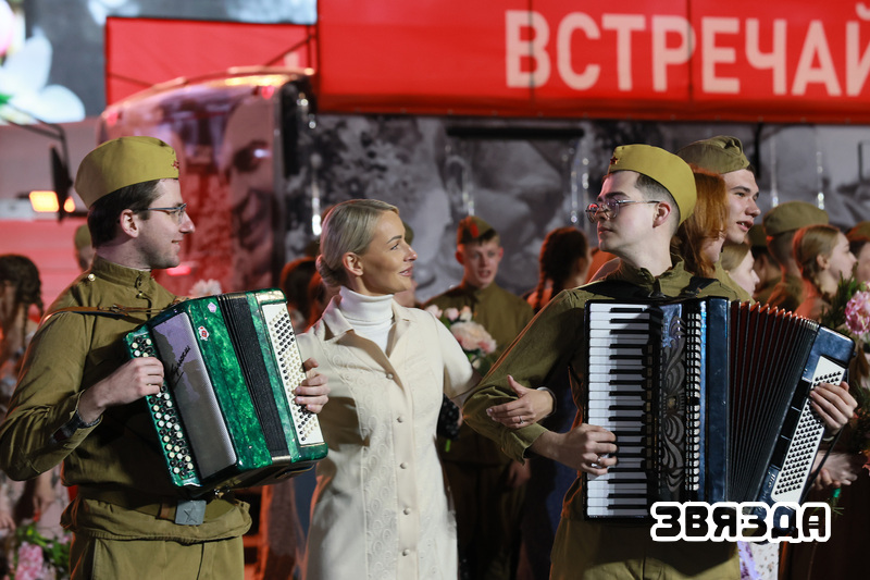 Галоўнай урачыстасцю Дня Перамогі стаў Ваенны парад у Мінску 