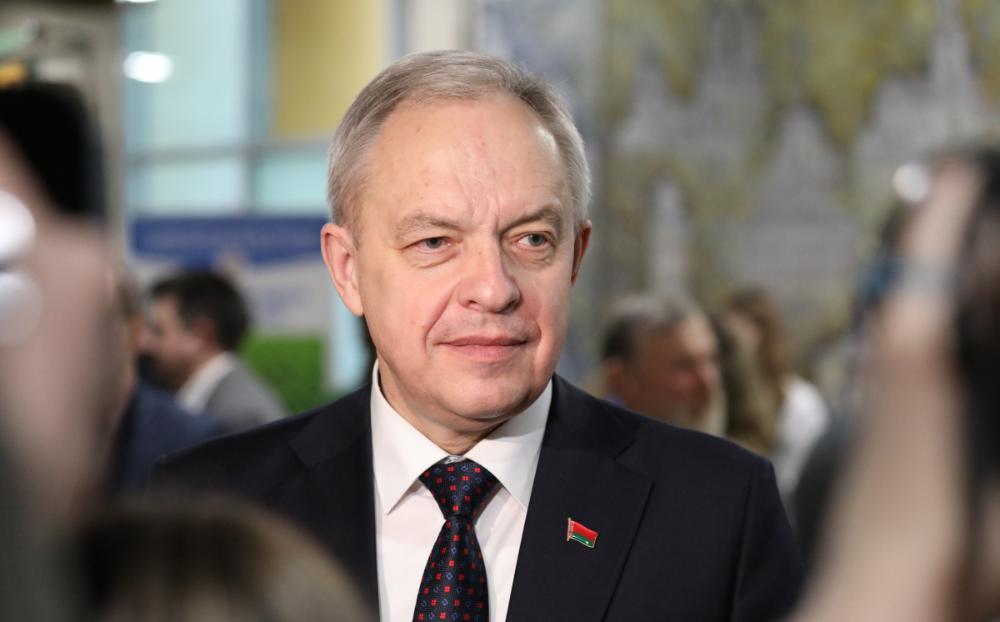 У цэнтры ўвагі — ураджай і сацыяльна значныя аб’екты