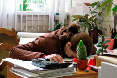 Як справіцца з хранічнай стомленасцю? Дапамогуць інфармацыйная дыета і ўсвядомлены адпачынак