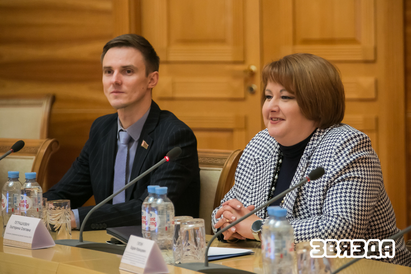 У Мінску стартаваў Рэспубліканскі форум лідараў