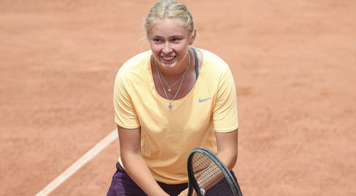 Хомутянская выиграла турнир ITF в Ташкенте 