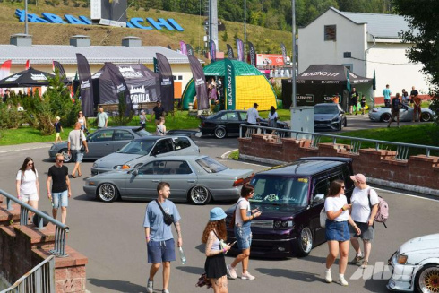 Автошоу «Тачки Пікнік» пройдет в Лиде