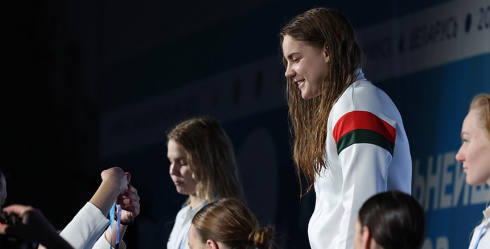 Шкурдай одержала победу на стометровке на спине на международном турнире в Минске 