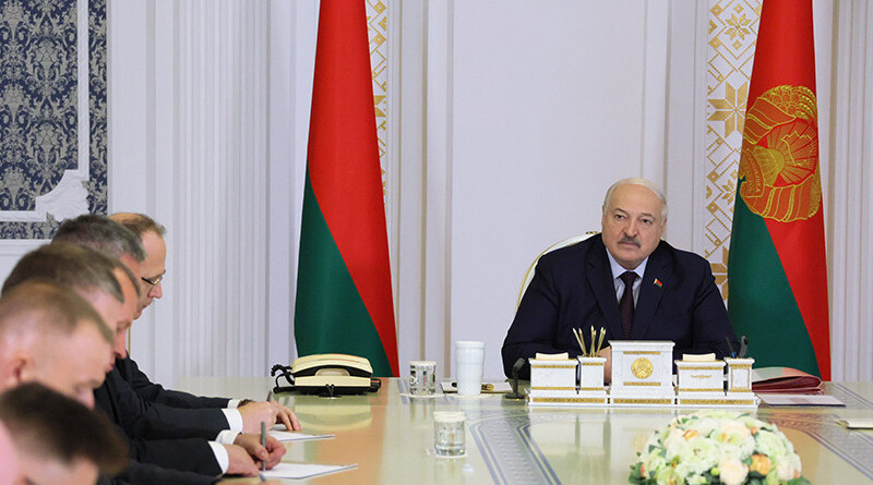Lukashenko makes new diplomatic, government appointments