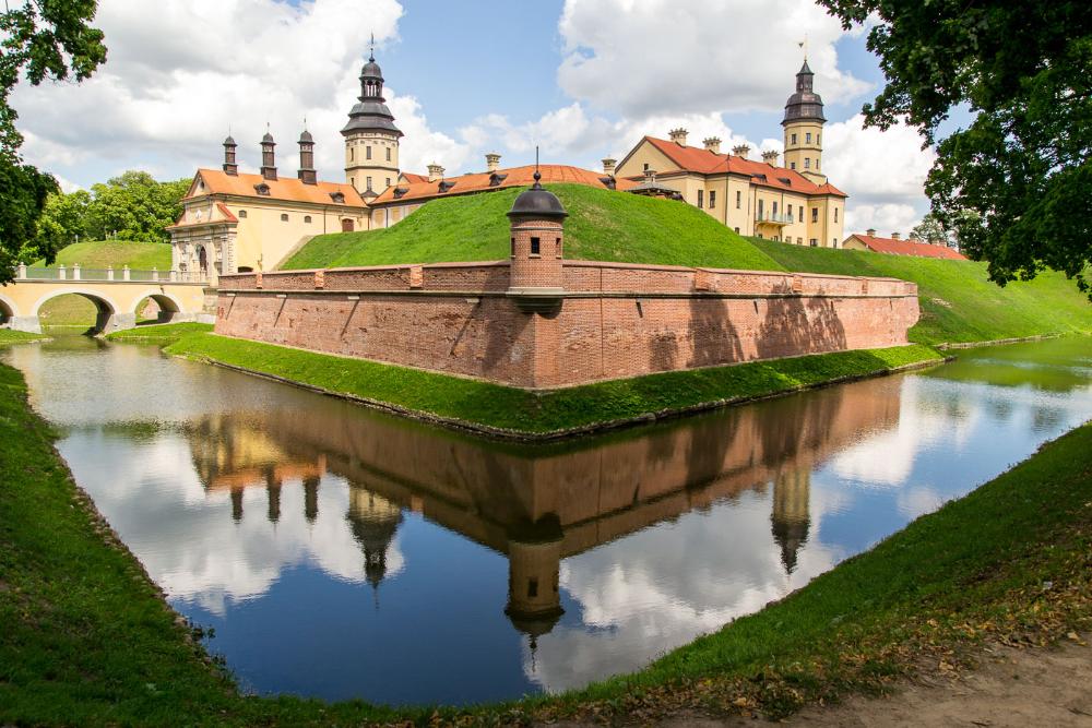 У «Ноч музеяў-2025» у Нясвіжскім палацы пройдзе тэатралізаваная экскурсія-анімацыя «Трафейны век»