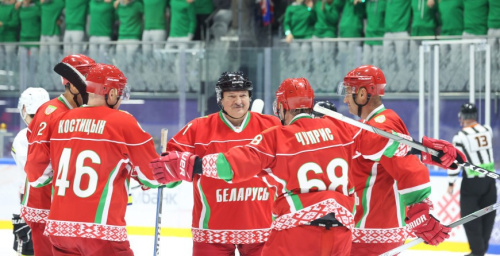 Каманда Прэзідэнта пераможна стартавала ў новым сезоне РХЛ