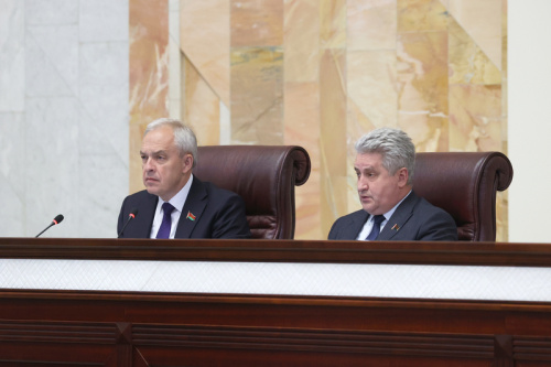 Нацыянальная бяспека, міжнародная дзейнасць і надзейная паштовая сувязь — дэпутаты прынялі шэраг законапраектаў