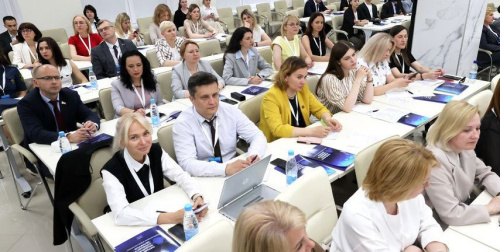 Выездные студии, клуб редакторов, «Золотая литера». Второй день медиафорума стартует в Гомеле