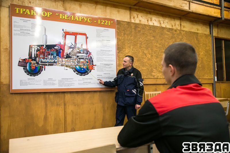Ежегодно в сельхозорганизации направляется около 6 тысяч молодых специалистов