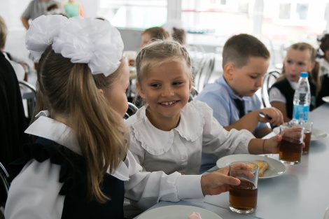 З пачаткам другой чвэрці ў школах Мінска стартаваў новы праект па ўкараненні эксперыментальнага двухтыднёвага рацыёну