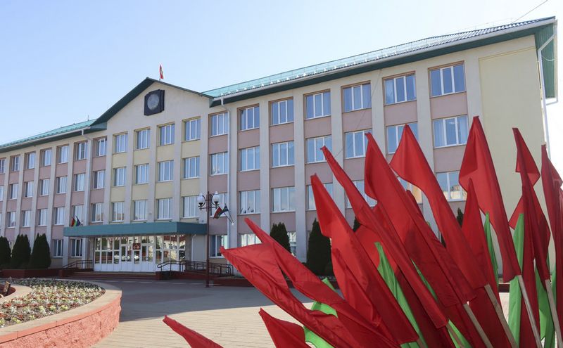 Прадстаўнікі Саветаў дэпутатаў — аб размеркаванні кампетэнцый старшынь выканкамаў базавага ўзроўню