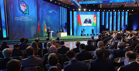 Эксперты — о мощном, сильном, как всегда мудром выступлении Президента и роли нашей страны в международной архитектуре безопасности