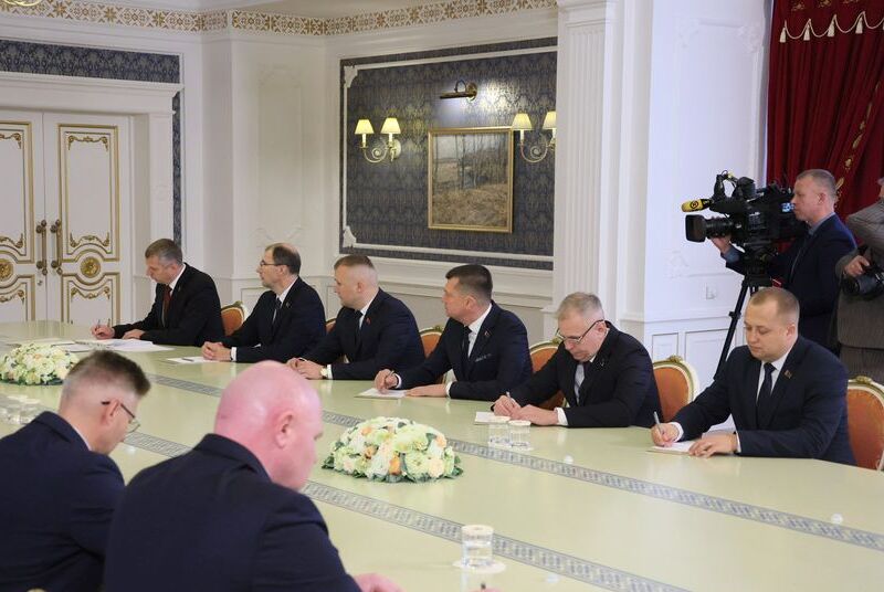 Lukashenko makes new diplomatic, government appointments