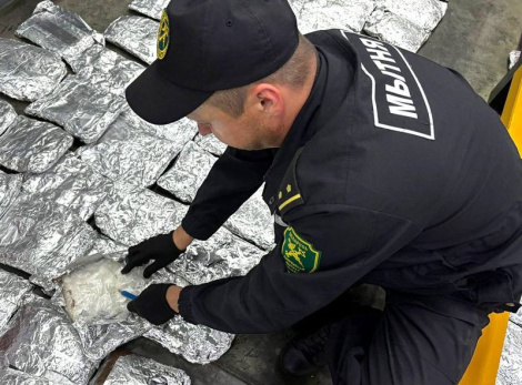 Каля 640 кілаграмаў небяспечных псіхатропаў, якія спрабавалі пераправіць з краін ЕС у Расію, затрымалі беларускія мытнікі