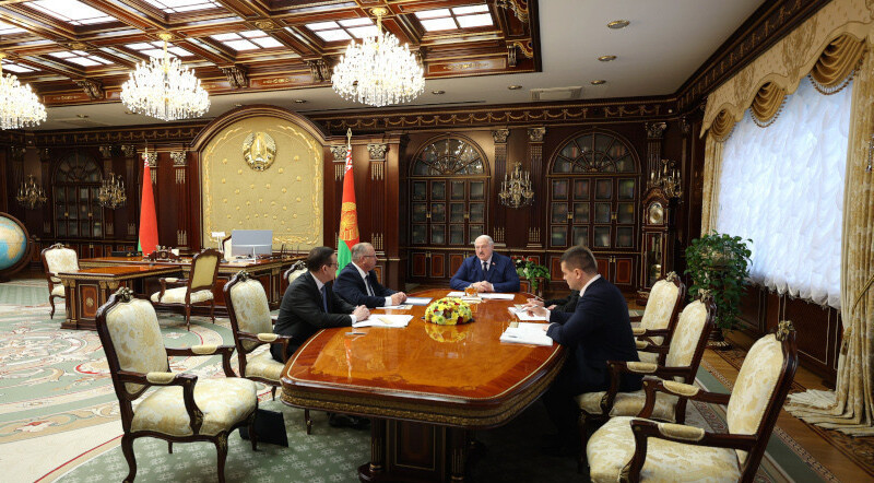 Lukashenko: People should be sure of integrity of university admissions process 