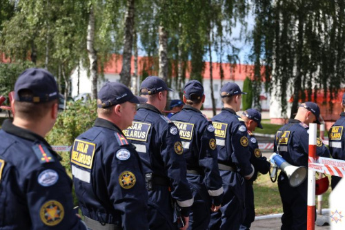 Спецотряд «ЗУБР» проходит переаттестацию на готовность к международным спасательным миссиям