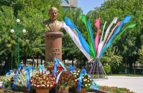 Якуб Колас вяртае ў Ташкент