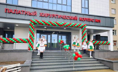 Обновленные мосты, дороги, стадтоны, детсады и поликлиники: какие подарки получили белорусы к 7 ноября