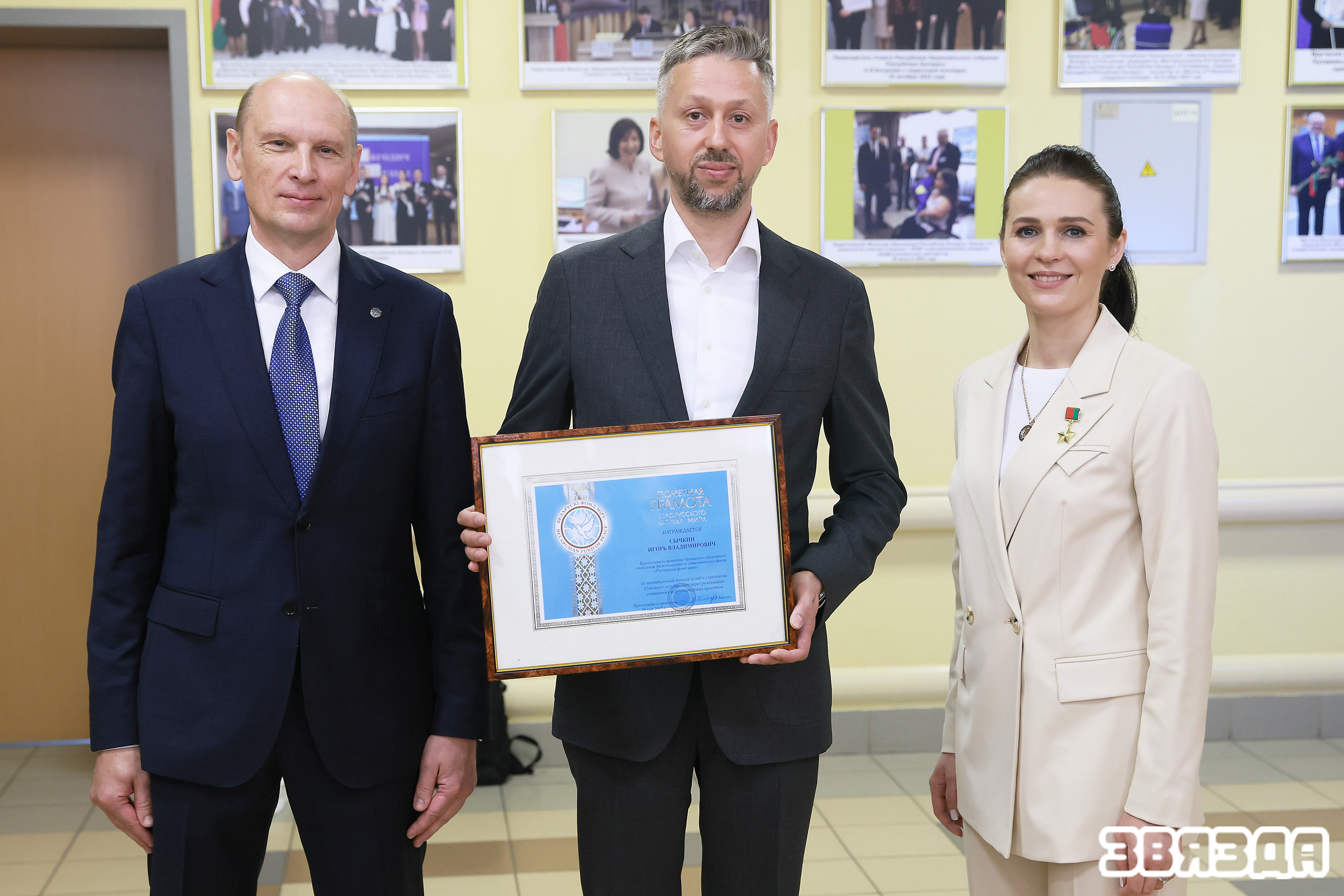 У Мінску адбылося адкрыццё ўнікальнай выставы карцін