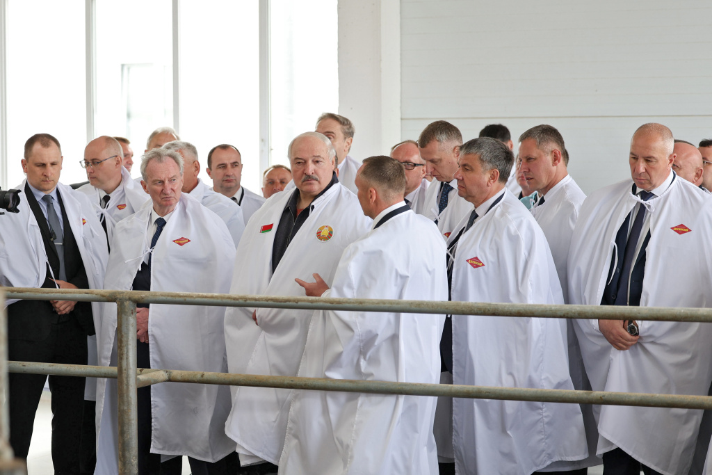 255989-12.jpg 255989-12.jpg