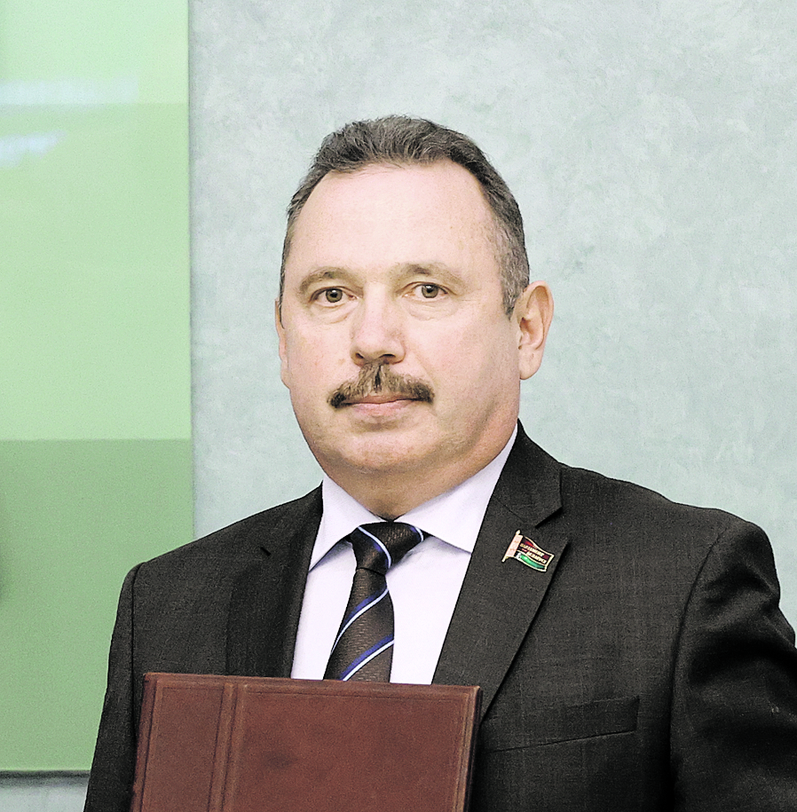 Ананич.jpg